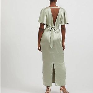 Maxi Dress with Flutter Sleeves